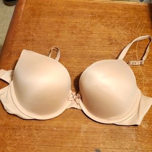 Victoria's Secret 34c bra